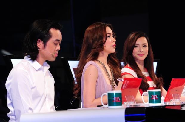 Tập hai hầu như dồn sự chú ý vào bộ tứ giám khảo.