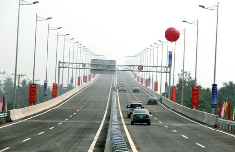20km cao tốc TP HCM - Long Thành - Dầu Giây vừa được thông xe vào đầu năm 2014