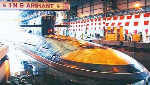 Tàu ngầm hạt nhân quốc nội INS-Arihant của Ấn Độ