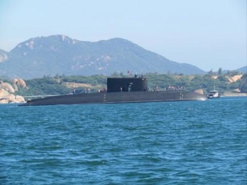 Không ai biết chắc tàu ngầm KILO Việt Nam được trang bị loại tên lửa Klub nào của Nga, không ai biết tàu ngầm KILO Việt Nam tấn công vào đất liền bao nhiêu km. Chỉ có Nga và Việt Nam biết.