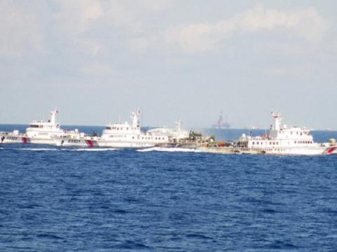 Ba tàu Trung Quốc vây đánh tàu kiểm ngư của Việt Nam