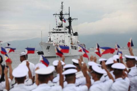 Tàu tuần duyên BRP Ramon Alcaraz của Philippines cập cảng Vịnh Subic