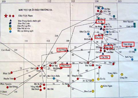 Xây dựng căn cứ tác chiến hỗn hợp ở Chữ Thập và Gạc Ma sẽ giúp Trung Quốc lập ADIZ và hiện thực hóa “đường lưỡi bò” phi pháp (các khung đỏ là đảo TQ chiếm đóng trái phép)