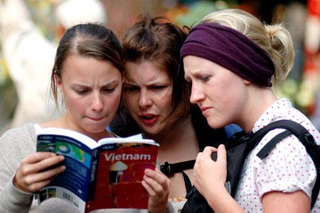 Hà Nội tích cực tìm kiếm thị trường thay thế thị trường khách du lịch Trung Quốc