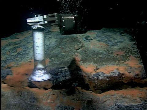 Khai thác methane hydrate dưới đáy đại dương