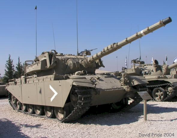 Theo thông tin từ Ủy ban Kiểm soát và xuất khẩu vũ khí Anh, hiện tại giữa Anh và Israel đang có 109 hợp đồng trong lĩnh vực quân sự đang được thực hiện với tổng giá trị các hợp đồng ước đạt 7,8 tỷ USD. (Xe tăng lạc hậu Centurion của Anh trong biên chế lục quân Israel). Theo thông tin từ Ủy ban Kiểm soát và xuất khẩu vũ khí Anh, hiện tại giữa Anh và Israel đang có 109 hợp đồng trong lĩnh vực quân sự đang được thực hiện với tổng giá trị các hợp đồng ước đạt 7,8 tỷ USD. (Xe tăng lạc hậu Centurion của Anh trong biên chế lục quân Israel).