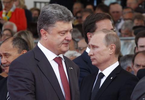 Ông Poroshenko giáp mặt ông Putin hồi tháng 6/2014.
