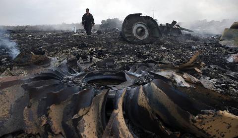 Người thân của những hành khách trên chuyến bay MH17 sẽ không bao giờ biết được thủ phạm trong thảm kịch này