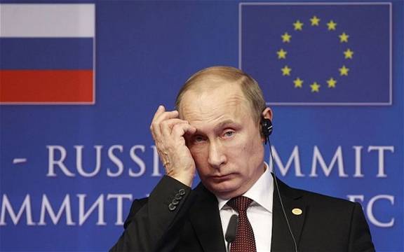 Khi nước Nga ngấm đòn trừng phạt cũng là lúc uy tín Tổng thống Putin bắt đầu đi xuống?
