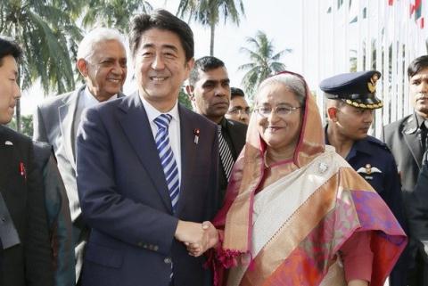 Thủ tướng Nhật Bản đến thăm Bangladesh  trước khi đến Sri Lanca