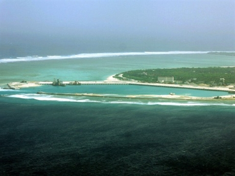 Việc tiến hành đảo hóa đá Chữ Thập diễn ra nhanh hơn so với dự kiến