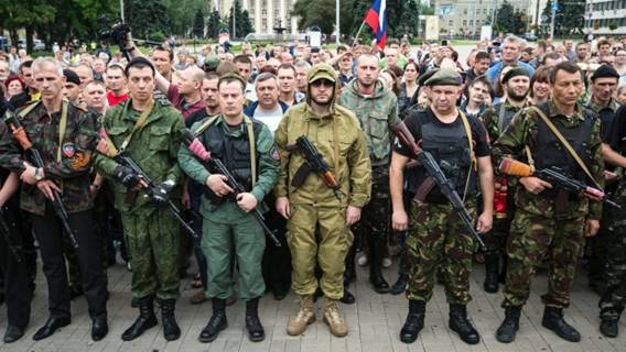 Các tay súng nổi dậy ở miền Đông Ukraine