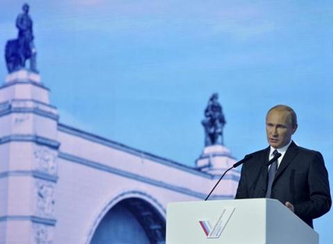 Tổng thống Putin phát biểu trong cuộc gặp với nhóm ủng hộ nòng cốt ở Nga.