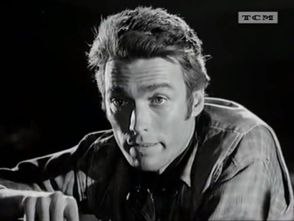 1959: Eastwood 29 tuổi trở thành khuôn mặt quen thuộc trong chương trình “Rawhide”