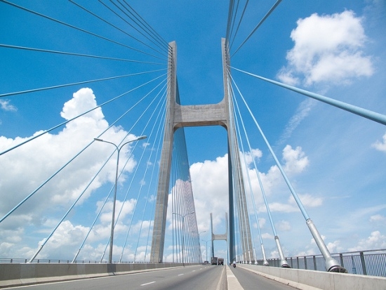 Cầu Phú Mỹ - cầu dây văng hiện đại và lớn nhất TP Hồ Chí Minh