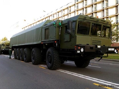 Hôm 25/12, Tư lệnh Lực lượng tên lửa chiến lược Nga Sergei Karakayev cho biết, dòng tên lửa đạn đạo chiến lược thế hệ mới RS-26 sẽ được đưa vào trực chiến vào năm 2016. Hôm 25/12, Tư lệnh Lực lượng tên lửa chiến lược Nga Sergei Karakayev cho biết, dòng tên lửa đạn đạo chiến lược thế hệ mới RS-26 sẽ được đưa vào trực chiến vào năm 2016.