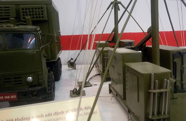Vậy thực tế, Quân đội Việt Nam đã sở hữu hệ thống radar rối tân này hay chưa? Theo những thông tin từng được công khai, các đơn vị thuộc Cục Tác chiến điện tử, Bộ Tổng tham mưu Quân đội Việt Nam đã được trang bị một số Tổ hợp trinh sát thụ động chống tàng hình Vera-NG do Cộng Hòa Séc sản xuất. Vậy thực tế, Quân đội Việt Nam đã sở hữu hệ thống radar rối tân này hay chưa? Theo những thông tin từng được công khai, các đơn vị thuộc Cục Tác chiến điện tử, Bộ Tổng tham mưu Quân đội Việt Nam đã được trang bị một số Tổ hợp trinh sát thụ động chống tàng hình Vera-NG do Cộng Hòa Séc sản xuất.