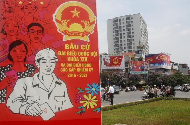 Các hãng thông tấn lớn trên thế giới như hãng Tân hoa xã của Trung Quốc, Reuters của Anh, Đài tiếng nói Hoa Kỳ (VOA), hãng thông tấn AFP của Pháp… ngày 22/5 đã đồng loạt đưa tin về cuộc bầu cử Quốc hội và Hội đồng nhân dân các cấp ở Việt Nam, trong đó đều có chung đánh giá đây là sự kiện chính trị lớn của Việt Nam. Các hãng thông tấn lớn trên thế giới như hãng Tân hoa xã của Trung Quốc, Reuters của Anh, Đài tiếng nói Hoa Kỳ (VOA), hãng thông tấn AFP của Pháp… ngày 22/5 đã đồng loạt đưa tin về cuộc bầu cử Quốc hội và Hội đồng nhân dân các cấp ở Việt Nam, trong đó đều có chung đánh giá đây là sự kiện chính trị lớn của Việt Nam.
