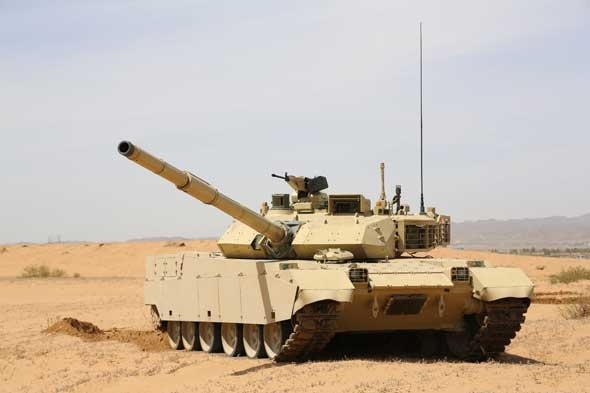 Ngoài tăng M1A1, quân đội Iraq cũng đã lên kế hoạch thay thế hàng loạt xe chiến đấu, vũ khí cá nhân có nguồn gốc từ Mỹ, Nga bằng vũ khí do Trung Quốc sản xuất. Ngoài tăng M1A1, quân đội Iraq cũng đã lên kế hoạch thay thế hàng loạt xe chiến đấu, vũ khí cá nhân có nguồn gốc từ Mỹ, Nga bằng vũ khí do Trung Quốc sản xuất.