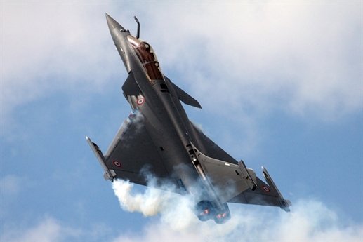 Một khi được sản xuất và đưa vào trang bị, máy bay mới sẽ thay thế Eurofighter Typhoon được Không quân Anh, Italia, Đức và Tây Ban Nha sử dụng. Một khi được sản xuất và đưa vào trang bị, máy bay mới sẽ thay thế Eurofighter Typhoon được Không quân Anh, Italia, Đức và Tây Ban Nha sử dụng.
