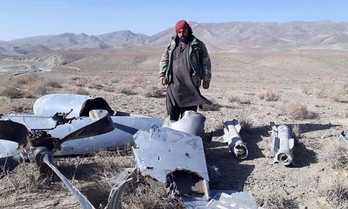 Theo hình ảnh tại hiện trường được công bố cho thấy, chiếc MQ-9 Reaper bị bắn hạ khi đang trên đường làm nhiệm vụ bởi hẩu hết vũ khí mang theo vẫn còn nguyên vẹn gồm bom GBU-12 điều khiển bằng laser và ít nhất có 2 quả tên lửa không đối đất AGM-114 Hellfire. Theo hình ảnh tại hiện trường được công bố cho thấy, chiếc MQ-9 Reaper bị bắn hạ khi đang trên đường làm nhiệm vụ bởi hẩu hết vũ khí mang theo vẫn còn nguyên vẹn gồm bom GBU-12 điều khiển bằng laser và ít nhất có 2 quả tên lửa không đối đất AGM-114 Hellfire.