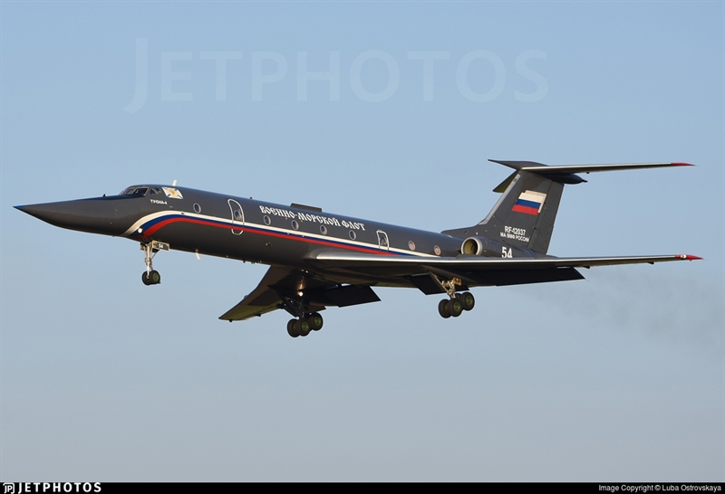 Máy bay Tu-134UBL được phát triển vào đầu những năm 1990, trên cơ sở máy bay chở khách Tu-134 dùng để huấn luyện các phi công và hoa tiêu trên các máy bay ném bom hạt nhân chiến lược Tu-160 và Tu-22M3. Máy bay Tu-134UBL được phát triển vào đầu những năm 1990, trên cơ sở máy bay chở khách Tu-134 dùng để huấn luyện các phi công và hoa tiêu trên các máy bay ném bom hạt nhân chiến lược Tu-160 và Tu-22M3.