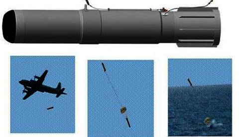 Sau khi đã lặn xuống mặt nước, nó sẽ hướng về phía mục tiêu dựa vào tín hiệu sonar và hệ thống kiểm soát chuyển động mục tiêu. Theo thông tin được công khai, bom Zagon-2E có kích thước không lớn khi chỉ dài 150cm, nặng 120 kg và có thể dò tìm ra các tàu ngầm của đối phương ở độ sâu 600m. Sau khi đã lặn xuống mặt nước, nó sẽ hướng về phía mục tiêu dựa vào tín hiệu sonar và hệ thống kiểm soát chuyển động mục tiêu. Theo thông tin được công khai, bom Zagon-2E có kích thước không lớn khi chỉ dài 150cm, nặng 120 kg và có thể dò tìm ra các tàu ngầm của đối phương ở độ sâu 600m.