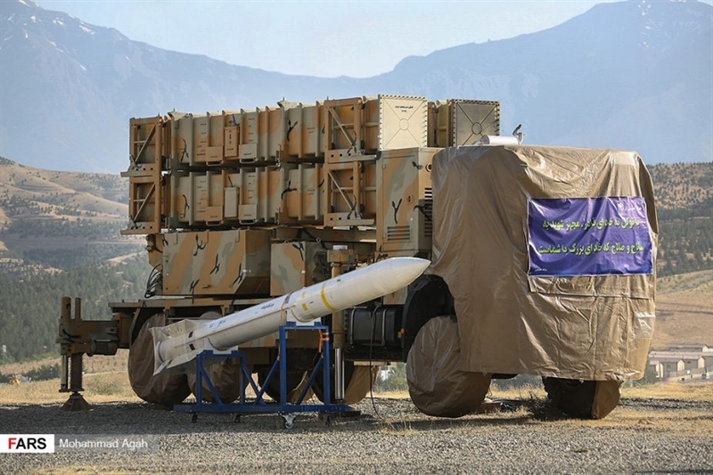 Phát biểu tại sự kiện trọng đại này, ông Amir Hatami, Bộ trưởng Quốc phòng Iran tuyên bố hệ thống đánh chặn thế hệ mới mang tên Khordad 15 có khả năng phát hiện các máy bay chiến đấu và máy bay không người lái ở khoảng cách 150 km và truy tìm chúng trong cự ly 120 km. Phát biểu tại sự kiện trọng đại này, ông Amir Hatami, Bộ trưởng Quốc phòng Iran tuyên bố hệ thống đánh chặn thế hệ mới mang tên Khordad 15 có khả năng phát hiện các máy bay chiến đấu và máy bay không người lái ở khoảng cách 150 km và truy tìm chúng trong cự ly 120 km.