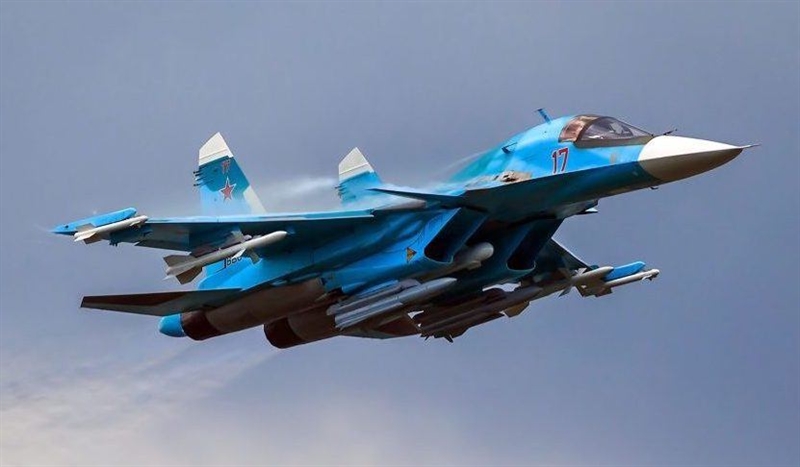 Phiên bản hiện đại hóa Su-34 sẽ khác rất nhiều các máy bay chiến đấu, hiện đang có trong biên chế trong quân đội Nga. Chúng có khả năng mang được nhiều loại vũ khí hơn, bao gồm cả bom có độ chính xác cao, bom thông thường và các loại tên lửa không đối mặt (đối đất và đối biển), số lượng các loại mục tiêu mà Su-34 có thể tiêu diệt cũng được mở rộng hơn. Phiên bản hiện đại hóa Su-34 sẽ khác rất nhiều các máy bay chiến đấu, hiện đang có trong biên chế trong quân đội Nga. Chúng có khả năng mang được nhiều loại vũ khí hơn, bao gồm cả bom có độ chính xác cao, bom thông thường và các loại tên lửa không đối mặt (đối đất và đối biển), số lượng các loại mục tiêu mà Su-34 có thể tiêu diệt cũng được mở rộng hơn.