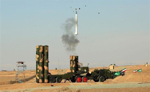 Iraq xem xét khẩn trương mua S-400 Triumf Iraq xem xét khẩn trương mua S-400 Triumf