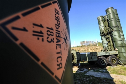 Iraq xem xét khẩn trương mua S-400 Triumf Iraq xem xét khẩn trương mua S-400 Triumf