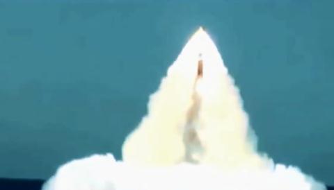 Ấn thu hẹp khoảng cách với Trung Quốc bằng SLBM K-4 Ấn thu hẹp khoảng cách với Trung Quốc bằng SLBM K-4