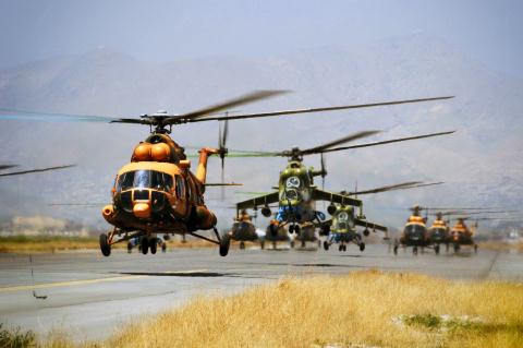 That vong voi Black Hawk, Afghanistan tai su dung Mi-17