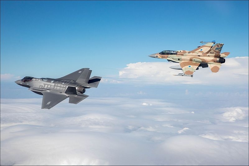 Không những vậy, do giảm đi tính năng tàng hình nên những chiếc F-35I khó lòng có thể vượt qua được lưới lửa phòng không Syria - nơi có hệ thống S-300 tối tân. Và kịch bản hoàn toàn có thể xảy ra với F-35I là chúng còn đứng trước bị cả hệ thống S-200 cũ kỹ của Damascus bắn hạ. Không những vậy, do giảm đi tính năng tàng hình nên những chiếc F-35I khó lòng có thể vượt qua được lưới lửa phòng không Syria - nơi có hệ thống S-300 tối tân. Và kịch bản hoàn toàn có thể xảy ra với F-35I là chúng còn đứng trước bị cả hệ thống S-200 cũ kỹ của Damascus bắn hạ.