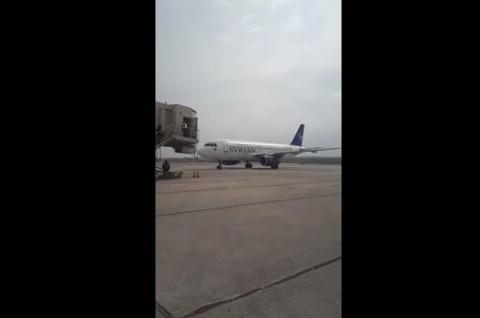 Lưới lửa phòng thủ bảo vệ sân bay Aleppo