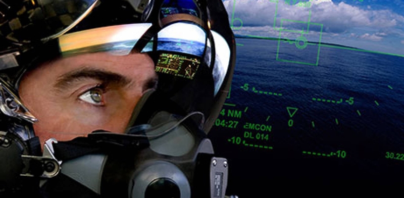 Hiện Mỹ không tiết lộ lý do phát triển mũ mới nhưng theo tiết lộ của Lockheed Martin, mũ thế hệ III sẽ mang lại cảm giác thoải mái, an toàn hơn cho phi công khi lái F-35 trong mọi điều kiện, môi trường khắc nghiệt nhất. Chỉ với thông tin này cũng đủ cho thấy, rõ ràng chiếc mũ phiên bản tiêu chuẩn hiện nay của F-35 không đáp ứng được yêu cầu đề ra. Hiện Mỹ không tiết lộ lý do phát triển mũ mới nhưng theo tiết lộ của Lockheed Martin, mũ thế hệ III sẽ mang lại cảm giác thoải mái, an toàn hơn cho phi công khi lái F-35 trong mọi điều kiện, môi trường khắc nghiệt nhất. Chỉ với thông tin này cũng đủ cho thấy, rõ ràng chiếc mũ phiên bản tiêu chuẩn hiện nay của F-35 không đáp ứng được yêu cầu đề ra.