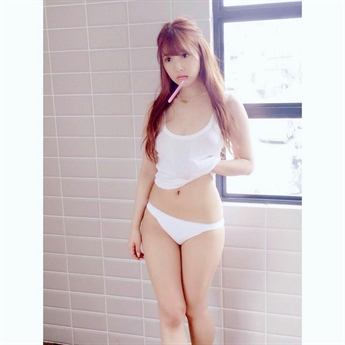 Yua Mikami là một trong những mỹ nhân được bình chọn đẹp nhất làng phim 18+ hiện nay. Yua Mikami là một trong những mỹ nhân được bình chọn đẹp nhất làng phim 18+ hiện nay.
