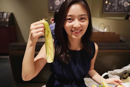 Sự ra đi ở tuổi 23 của Marie Hamasaki khiến nhiều người ngỡ ngàng, thương xót. Tuy vậy, thông tin về cái chết của cô có nhiều bí ẩn. Sự ra đi ở tuổi 23 của Marie Hamasaki khiến nhiều người ngỡ ngàng, thương xót. Tuy vậy, thông tin về cái chết của cô có nhiều bí ẩn.