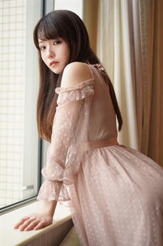 Trong những mỹ nhân 9X của ngành công nghiệp này, Sayaka Otoshiro được bình chọn là xinh đẹp nhất nhì. Trong những mỹ nhân 9X của ngành công nghiệp này, Sayaka Otoshiro được bình chọn là xinh đẹp nhất nhì.