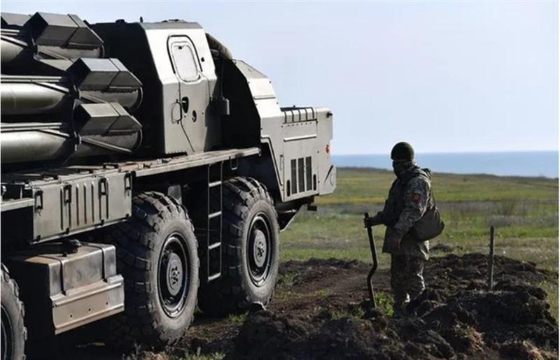 Nhưng theo tuyên bố của ngành công nghiệp quốc phòng Ukraine thì Vilkha-M không đơn thuần là \ Nhưng theo tuyên bố của ngành công nghiệp quốc phòng Ukraine thì Vilkha-M không đơn thuần là \
