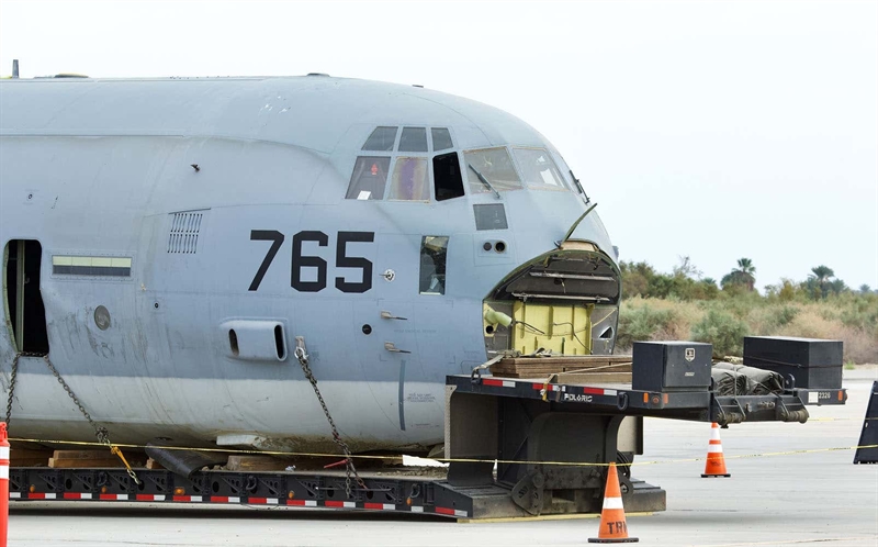 Đoạn ghi âm cho thấy phi hành đoàn KC-130J trao đổi với bộ phận không lưu cho thấy máy bay tiếp dầu khi đó đã bị hỏng 2 động cơ, bị rò rỉ nhiên liệu do ống tiếp dầu đã bị gãy và bay mất khỏi cánh. Đoạn ghi âm cho thấy phi hành đoàn KC-130J trao đổi với bộ phận không lưu cho thấy máy bay tiếp dầu khi đó đã bị hỏng 2 động cơ, bị rò rỉ nhiên liệu do ống tiếp dầu đã bị gãy và bay mất khỏi cánh.