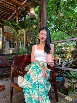 Cổ Thị Kim Ngân (Cổ Ngân) không phải gương mặt xa lạ khi từng tham gia một số chương trình nhưng không thành công. Cổ Thị Kim Ngân (Cổ Ngân) không phải gương mặt xa lạ khi từng tham gia một số chương trình nhưng không thành công.