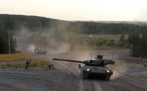 Armata mới với quy chuẩn về đặc tính kỹ - chiến thuật, hệ thống nạp đạn, cơ cấu khoang lái và thiết bị hỗ trợ điều khiển bắn mới. Theo các thông tin mới nhất, Armata được trang bị module chiến đấu tự động hóa hoàn toàn cho phép sử dụng tháp pháo khác với xe tăng truyền thống. Armata mới với quy chuẩn về đặc tính kỹ - chiến thuật, hệ thống nạp đạn, cơ cấu khoang lái và thiết bị hỗ trợ điều khiển bắn mới. Theo các thông tin mới nhất, Armata được trang bị module chiến đấu tự động hóa hoàn toàn cho phép sử dụng tháp pháo khác với xe tăng truyền thống.