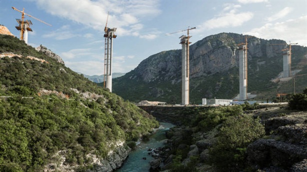 Dính bẫy đầu tư Trung Quốc, Montenegro cầu cứu EU không thành
