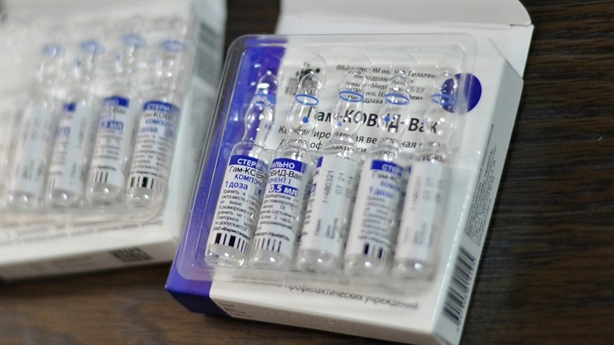 63 quốc gia chấp nhận vaccine Nga, AstraZeneca, Pfizer thêm tin buồn
