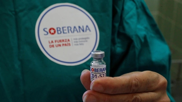 Cuba tiêm vaccine cho dân, thành công giữa vòng kìm kẹp