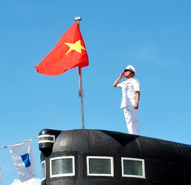 Tròn 10 năm xây dựng và trưởng thành, các thế hệ cán bộ, thủy thủ Lữ đoàn Tàu ngầm 189 đã vun đắp nên truyền thống \ Tròn 10 năm xây dựng và trưởng thành, các thế hệ cán bộ, thủy thủ Lữ đoàn Tàu ngầm 189 đã vun đắp nên truyền thống \