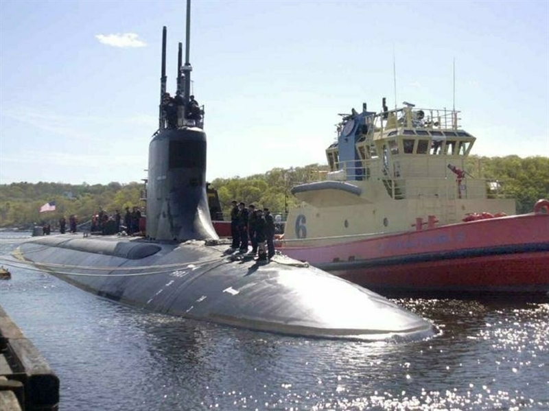 Lò phản ứng hạt nhân của USS Connecticut và hầu hết các khoang tàu không bị hư hại và vẫn hoạt động ổn định. Lò phản ứng hạt nhân của USS Connecticut và hầu hết các khoang tàu không bị hư hại và vẫn hoạt động ổn định.