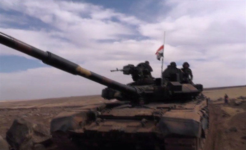 Các đơn vị của Quân đoàn 5 Syria cũng được cho là đã tái triển khai từ tỉnh Hama lên tuyến đầu giáp với tỉnh Idlib. Thổ Nhĩ Kỳ, nước duy trì một lực lượng lớn ở Idlib, được cho là đang chuẩn bị đẩy lùi bất kỳ cuộc tấn công nào của SAA và các đồng minh trong khu vực. Quân đội Thổ Nhĩ Kỳ đã thiết lập hai vị trí mới ở phía nam của khu vực Idlib trong vòng chưa đầy một tuần. Các đơn vị của Quân đoàn 5 Syria cũng được cho là đã tái triển khai từ tỉnh Hama lên tuyến đầu giáp với tỉnh Idlib. Thổ Nhĩ Kỳ, nước duy trì một lực lượng lớn ở Idlib, được cho là đang chuẩn bị đẩy lùi bất kỳ cuộc tấn công nào của SAA và các đồng minh trong khu vực. Quân đội Thổ Nhĩ Kỳ đã thiết lập hai vị trí mới ở phía nam của khu vực Idlib trong vòng chưa đầy một tuần.