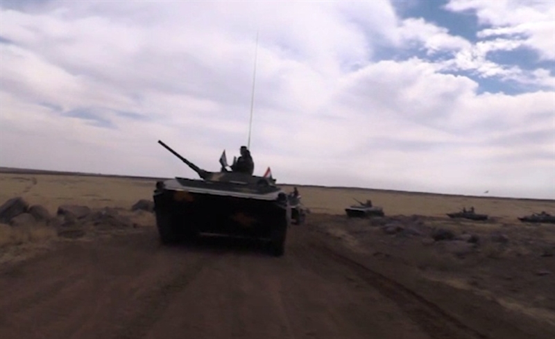 Những đơn vị SAA quanh Idlib, cụ thể là Sư đoàn Đặc nhiệm Tinh nhuệ số 25, đã tăng cường các khóa huấn luyện của họ trong vài tuần qua. Một số đơn vị thậm chí còn được huấn luyện về các hoạt động đổ bộ đường không với máy bay trực thăng của Không quân Ả Rập Syria. Những đơn vị SAA quanh Idlib, cụ thể là Sư đoàn Đặc nhiệm Tinh nhuệ số 25, đã tăng cường các khóa huấn luyện của họ trong vài tuần qua. Một số đơn vị thậm chí còn được huấn luyện về các hoạt động đổ bộ đường không với máy bay trực thăng của Không quân Ả Rập Syria.